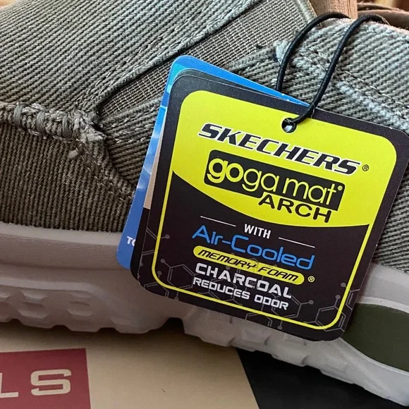 Skechers Streetwear Men's Casual Slip-On Loafers - Taupe - Picture 5 of 5